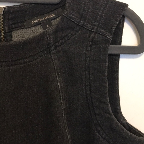 Asymmetrical hemline top - Picture 4 of 5